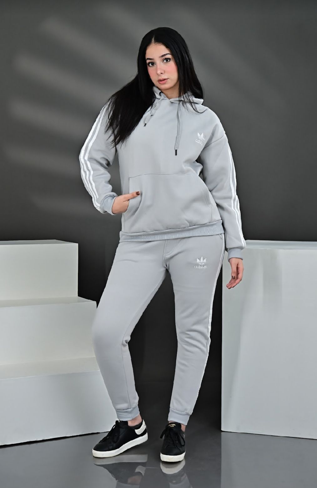 Adidas Unisex tracksuit Oversized - Nivur 2024 - Nivur.com