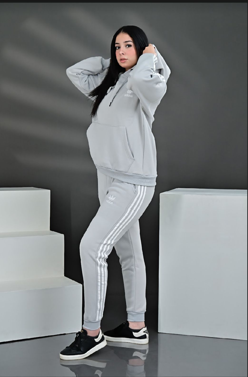 Adidas Unisex tracksuit Oversized - Nivur 2024 - Nivur.com