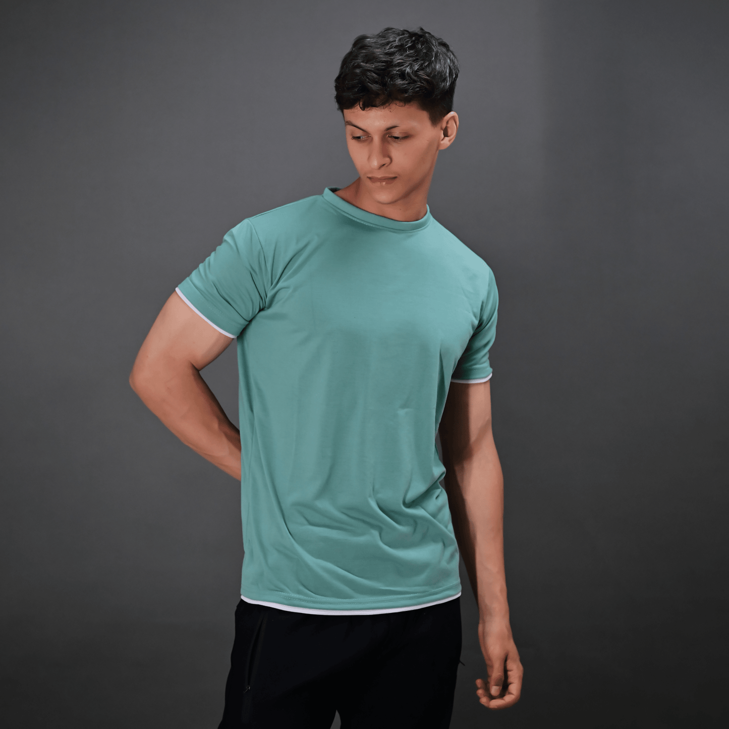 Basic - Trendy_Unisex Shirt - Nivur.com