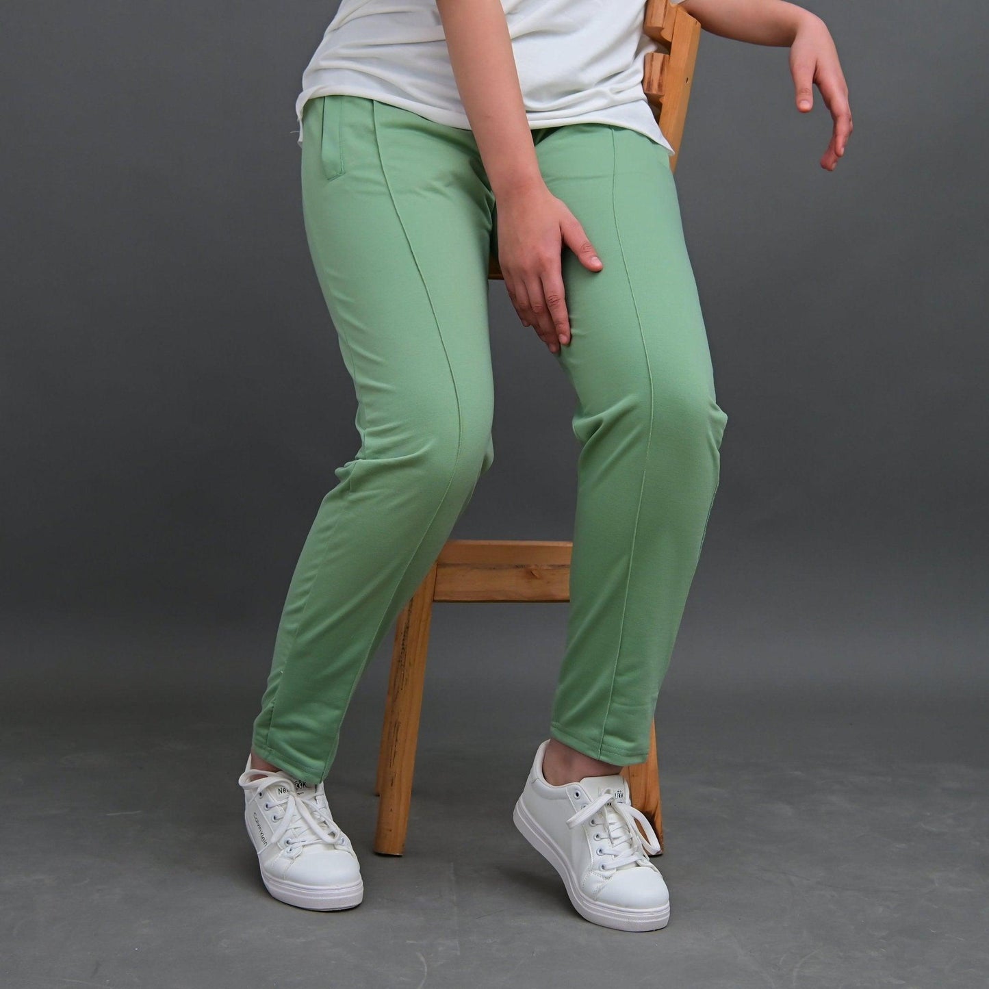 Basic_Unisex Sweet Pants - Nivur.com