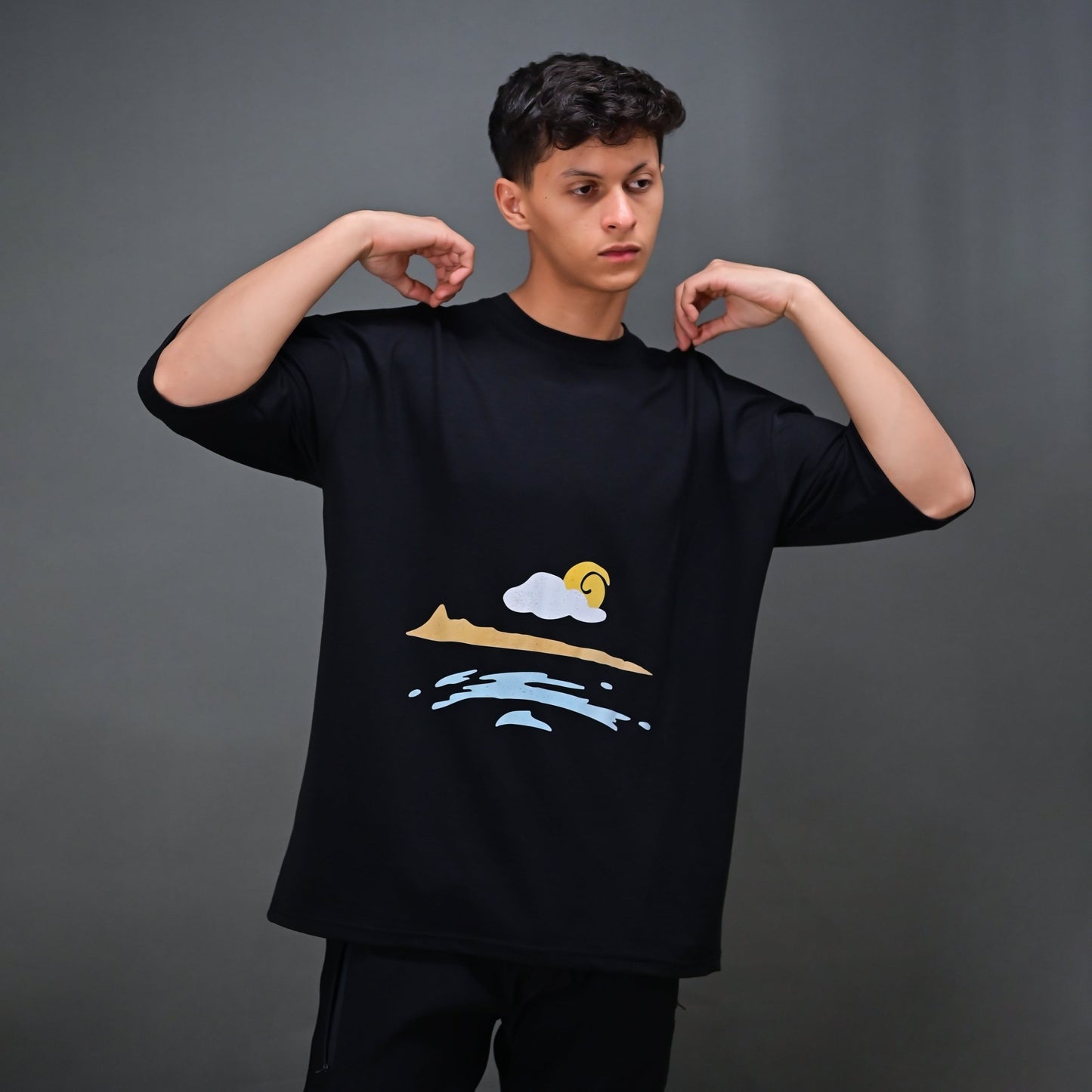 Sky_Unisex Black Oversized T - Shirt - Nivur.com